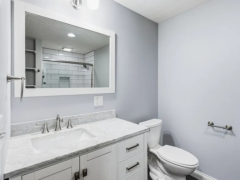 71 Forest Ave — Photo 42