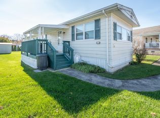 75 Spotswood Dr, Spotswood, NJ 08884