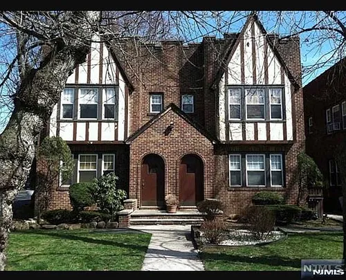 441 Stockton Pl #2 Photo 1