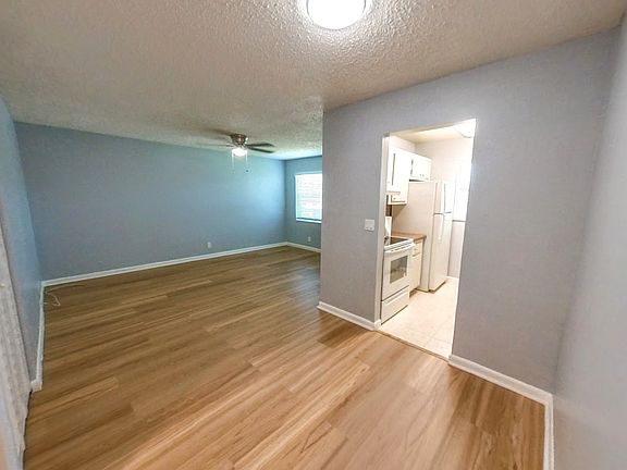 3rd image of 2301 SE 4th St #1-1-11