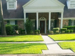 338 Kingscourt Dr, Houston, TX 77015