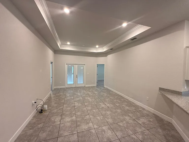 2107 Cartgate Ln — Photo 7