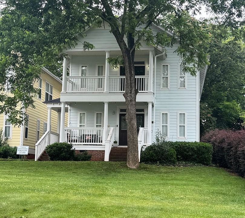 1st image of 107 Woodside Cir APT B