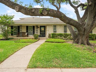 7731 La Sobrina Dr, Dallas, TX, 75248