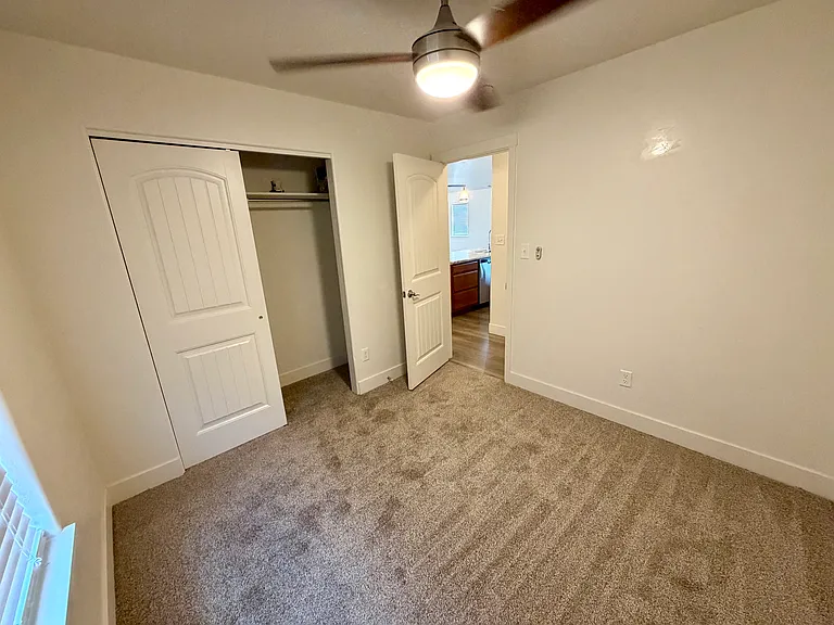 579 Redwing Ln — Photo 21