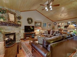 28 Dwarf Mountain Rd UNIT 23, Sapphire, NC 28774