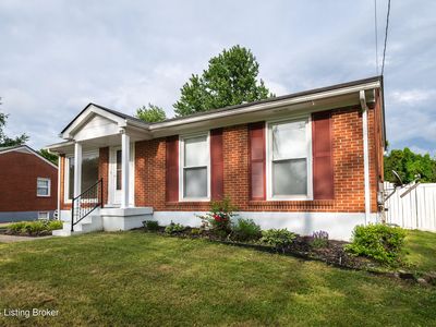 10017 Charleswood Rd, Louisville, KY, 40229