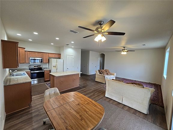 5th image of 2861 E Estrella Vista