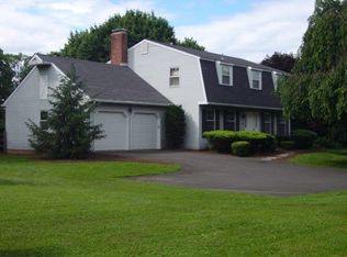 2250 Rowland Ln, Coopersburg, PA 18036