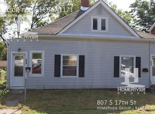 807 S 17th St, Saint Joseph, MO 64507