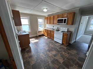 50 High St #B, Danielson, CT 06239