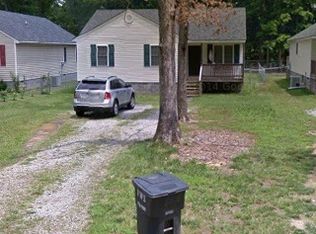 19913 Oakland Ave, South Chesterfield, VA 23834