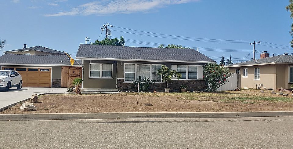 1st image of 3570 E Hillhaven Dr