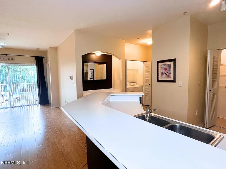 610 Fairway Dr #207 — Photo 18