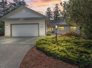 2011 Willow Loop, Florence, OR 97439