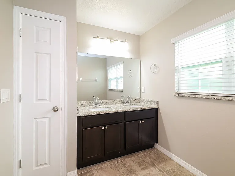 3042 Drema Dr — Photo 12