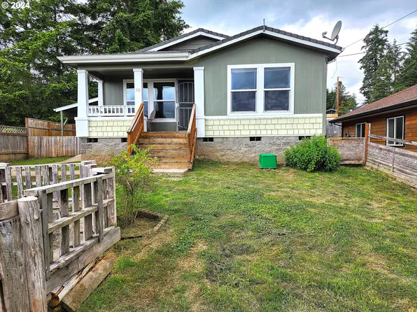 981 5th Ave, Vernonia, OR 97064