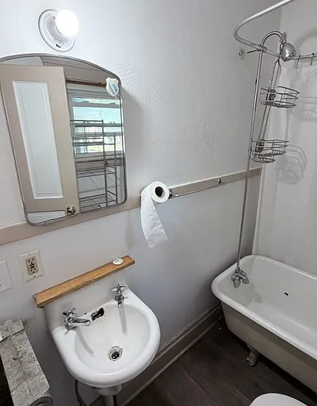 233 N Martin Luther King Jr Blvd #6 — Photo 5