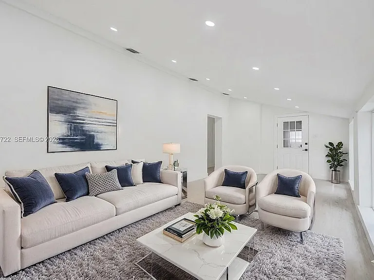 1508 Funston St — Photo 14