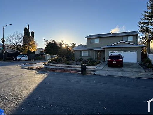 1st image of 3492 Madrid Dr