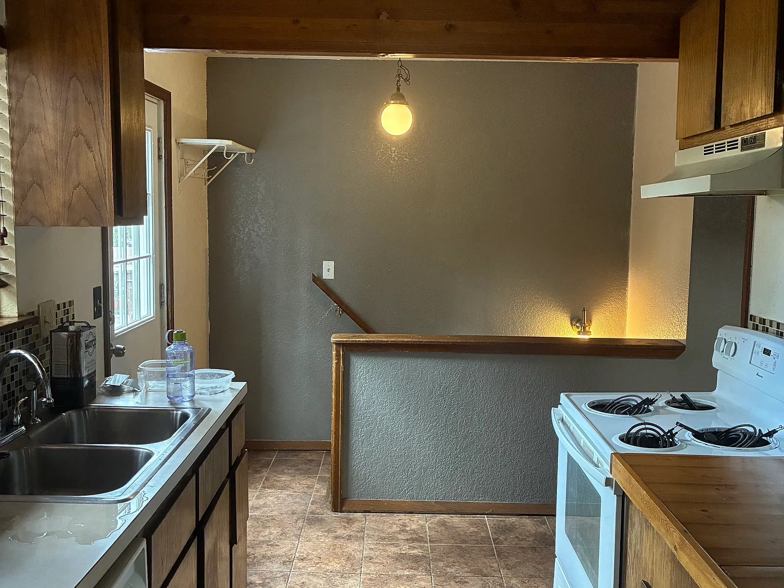 2 bed, 1500 sqft, $2,300 — Photo 3
