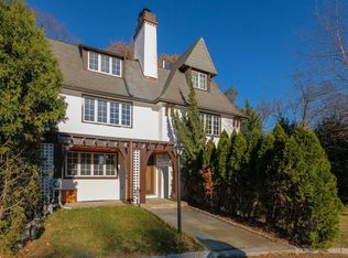 13 Willow Cir, Bronxville, NY 10708