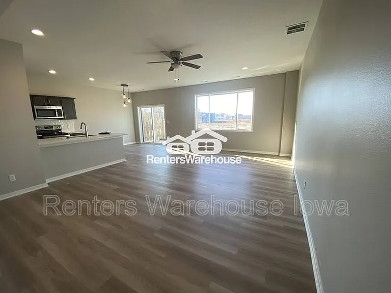 7000 Lake Ridge Ave #13 — Photo 7