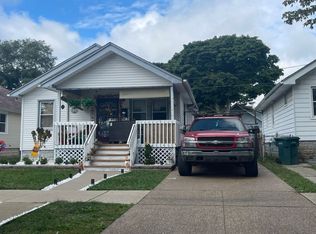2960 Chandler Ave, Lincoln Park, MI
