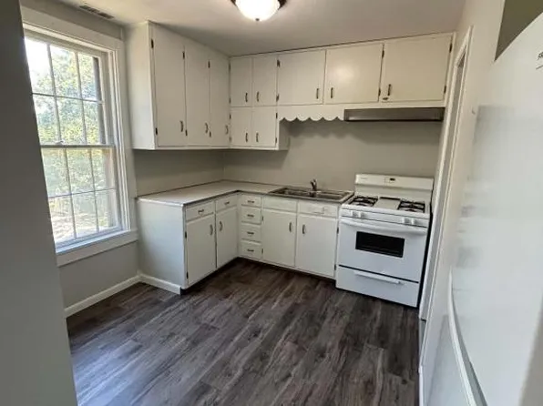 504 E Fort Wayne St APT 3, Warsaw, IN 46580