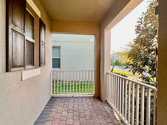 2nd image of 16066 Bayou Crest Dr