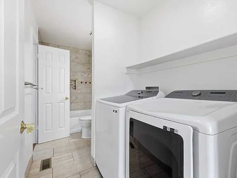 701 Autumn Pl — Photo 19