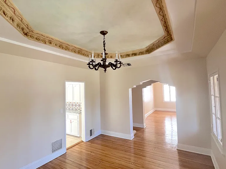 223 S Gale Dr #1/2 — Photo 19