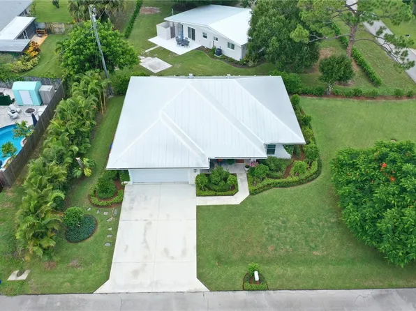 1655 5th Pl, Vero Beach, FL 32962