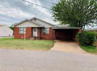 713 N Watkins Ave, Elk City, OK 73644