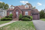 Lowe Ave-S1510-002.jpg