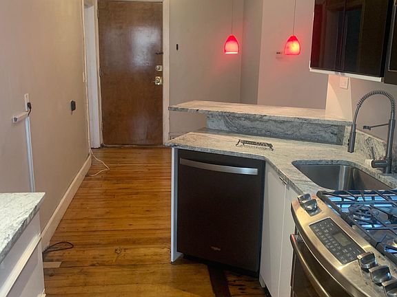 2nd image of 124 Almy St