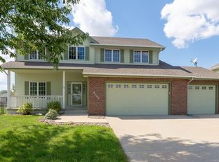 1430 SE Florence Dr, Waukee, IA 50263