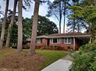 2310 Headland Dr, East Pt, GA