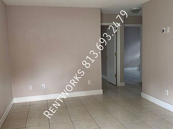 3rd image of 3170 S Bumby Ave