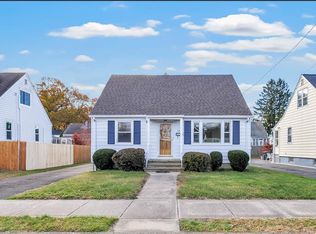 126 Ohio Ave, Bridgeport, CT 06610