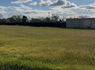 1527 Sarba Ct, Los Banos, CA 93635