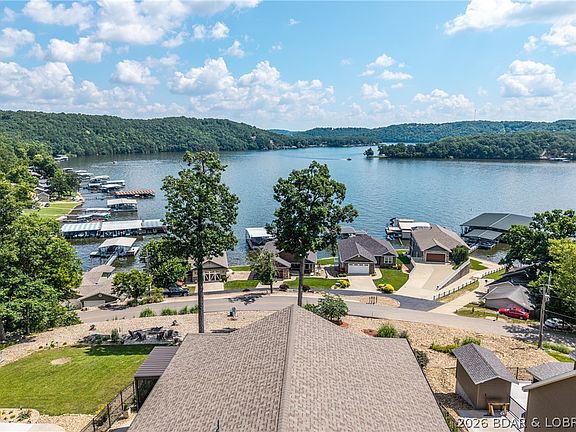 2nd image of 61 Fox Cove Ln