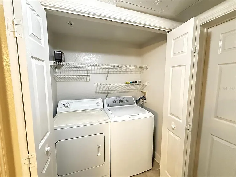 202 E South St #2038 — Photo 10
