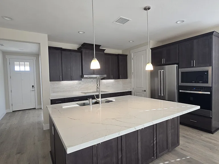 1630 Delta Downs Dr — Photo 7