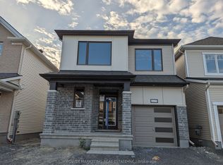 1029 Showman St, Ottawa, ON K0A 2Z0