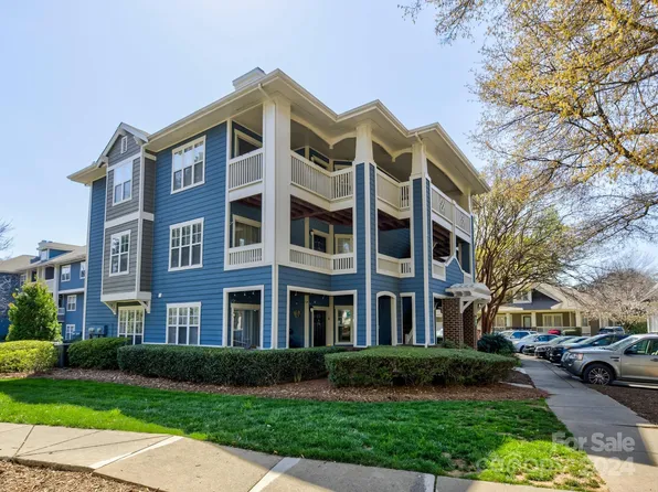 417 Olmsted Park Pl APT E, Charlotte, NC 28203