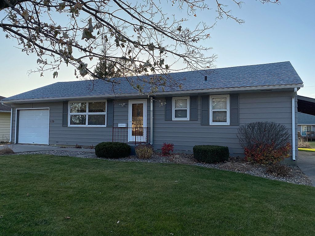 106 11th St NW, Waukon, IA 52172 Zillow