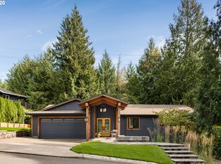 4010 SW Westdale Dr, Portland, OR 97221