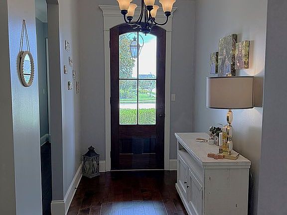 3rd image of 3854 N Jasmine Dr