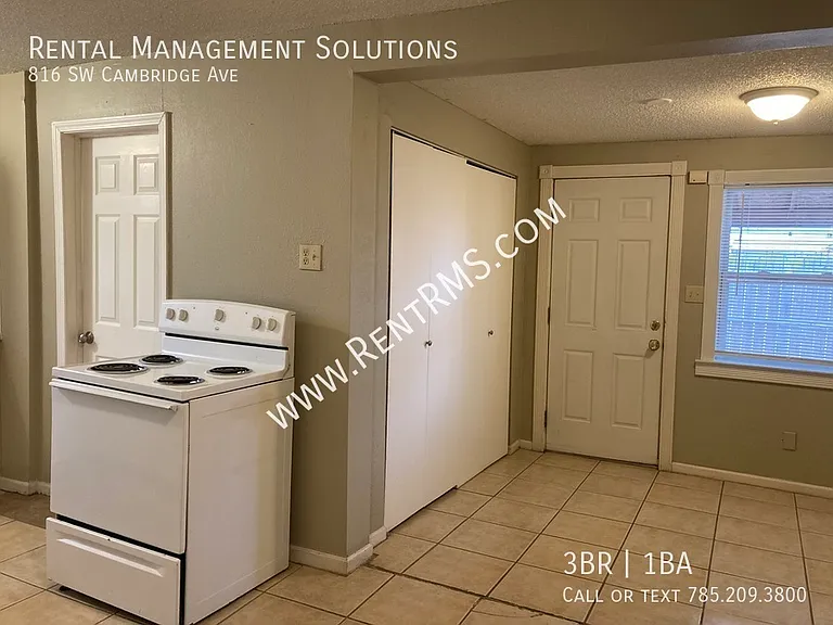 816 SW Cambridge Ave — Photo 4
